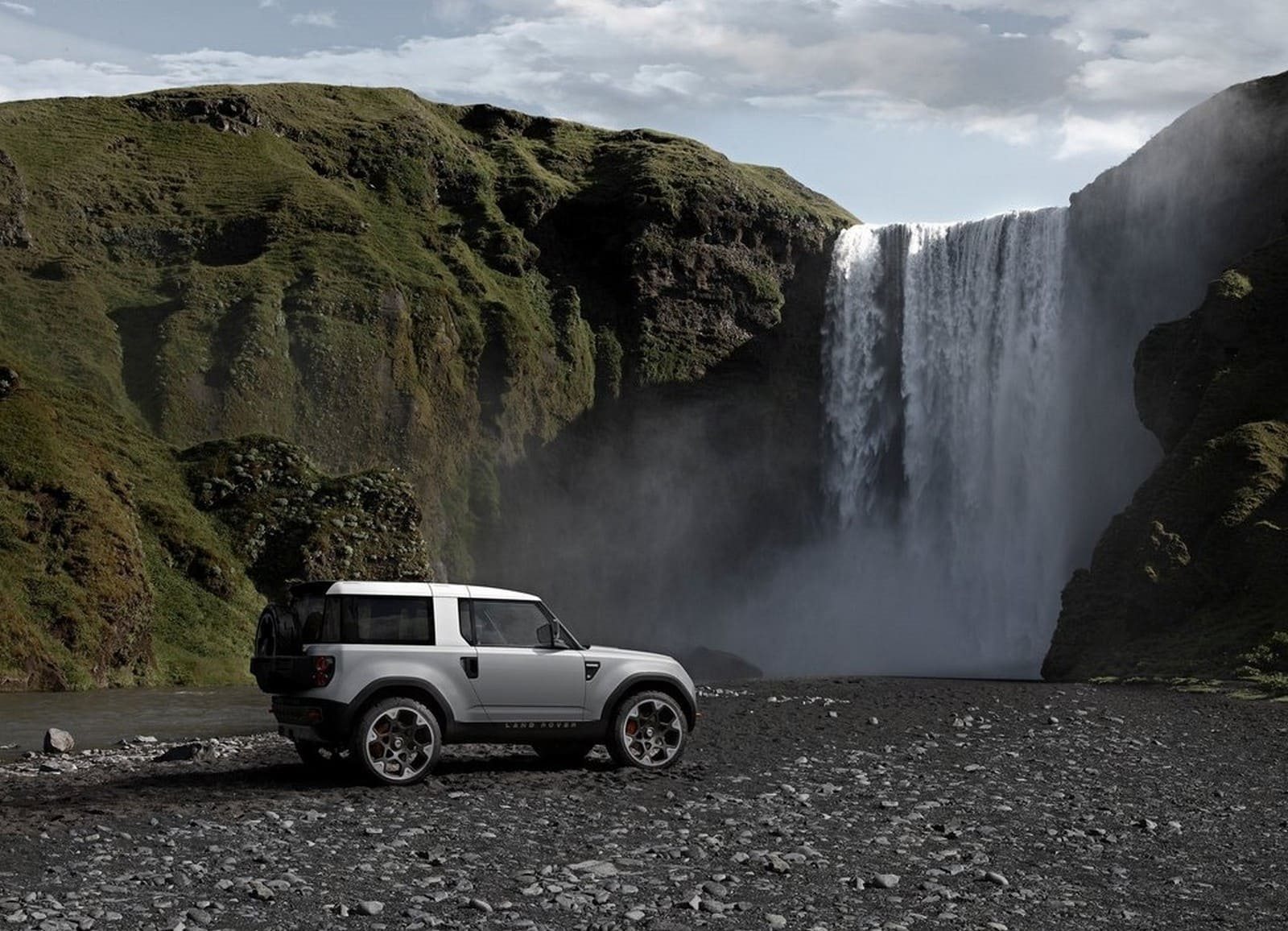 2011 - LAND ROVER DEFENDER CONCEPT 100, foto 11