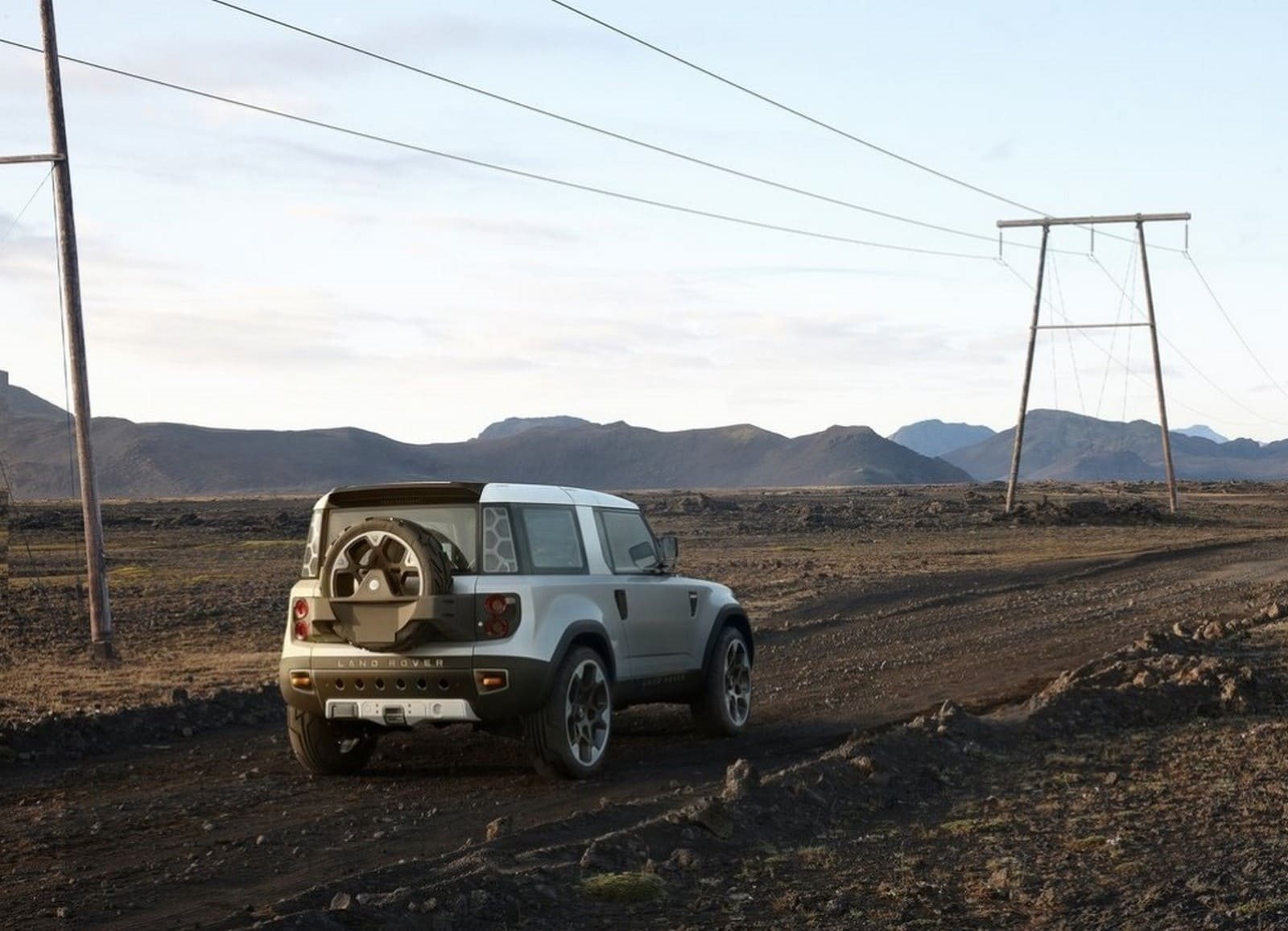 2011 - LAND ROVER DEFENDER CONCEPT 100, foto 13