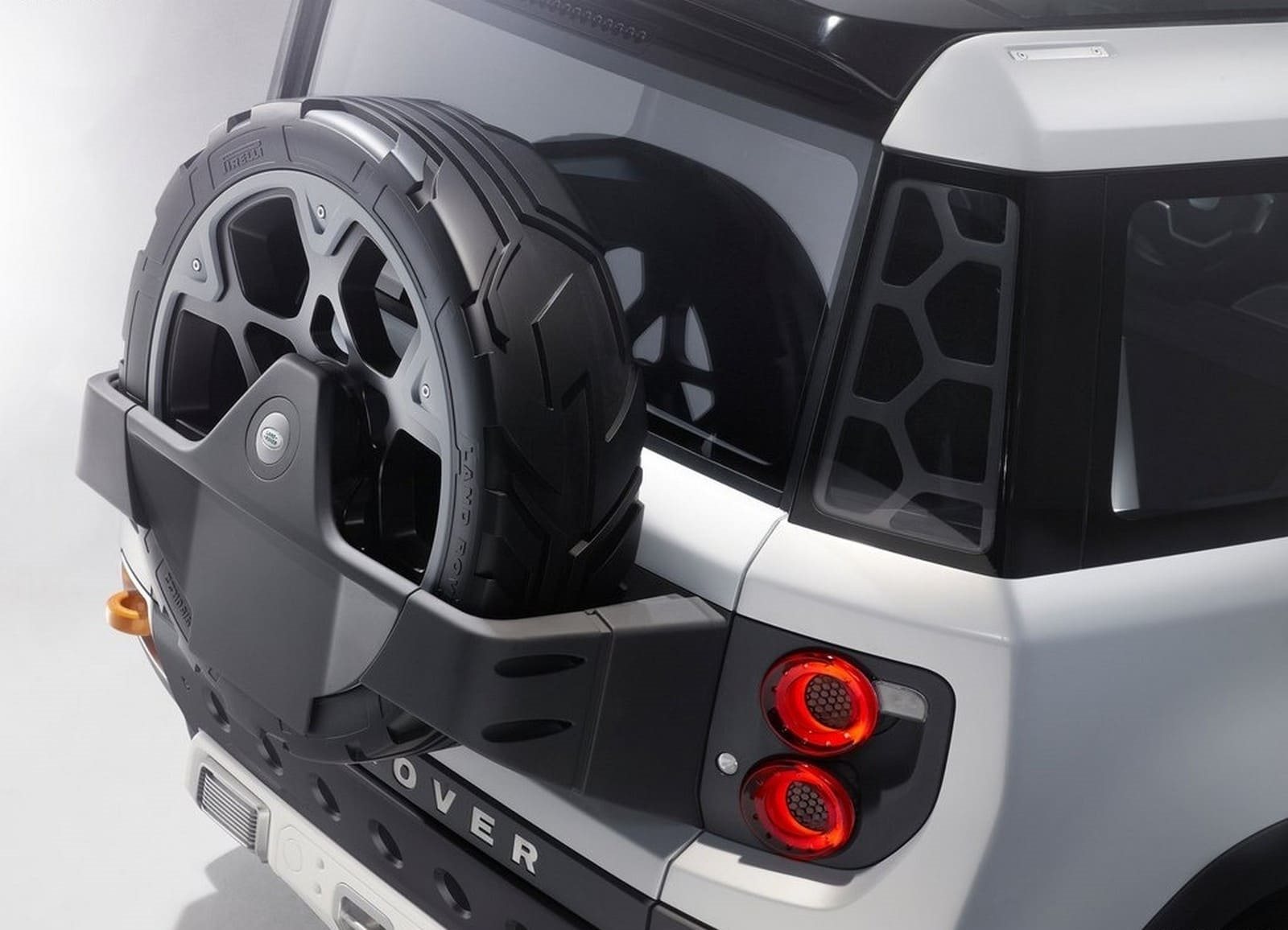 2011 - LAND ROVER DEFENDER CONCEPT 100, foto 21