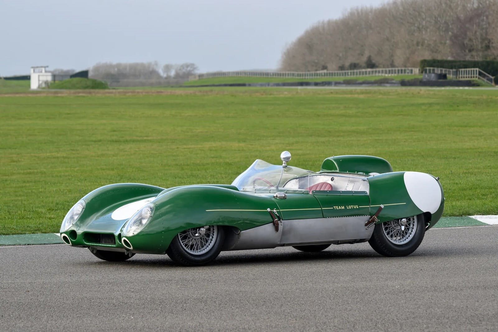 LOTUS 15, foto 1