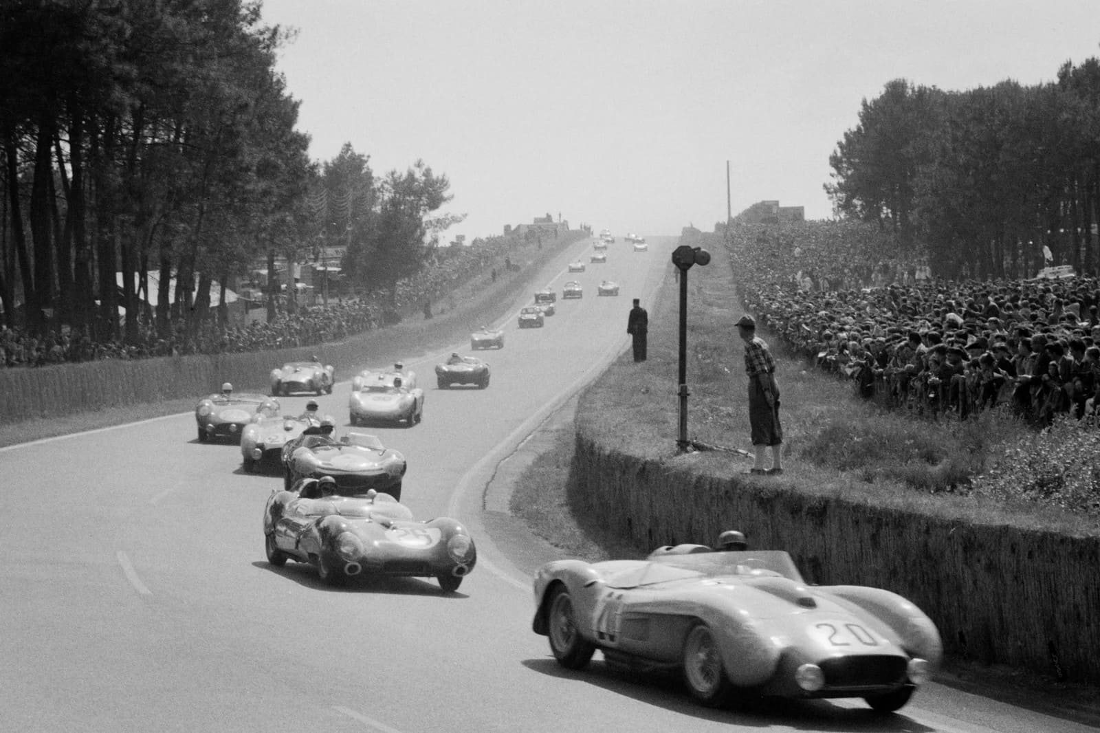 LOTUS 15, foto 15