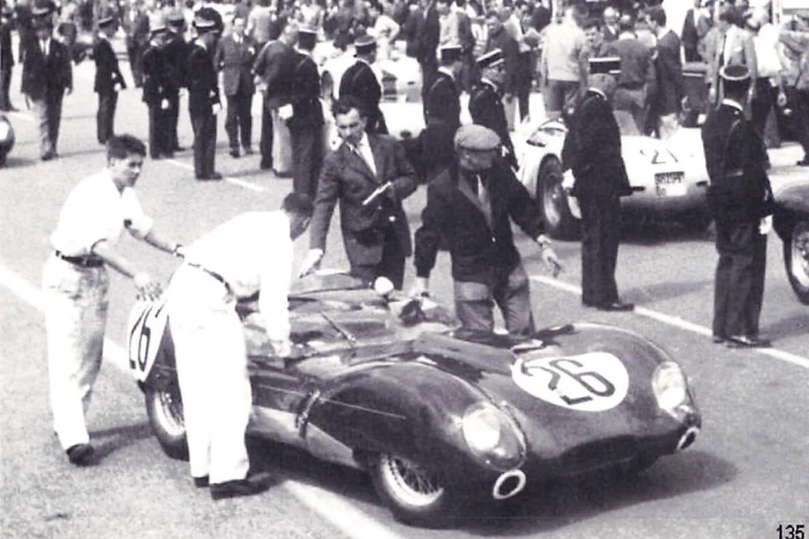LOTUS 15, foto 16