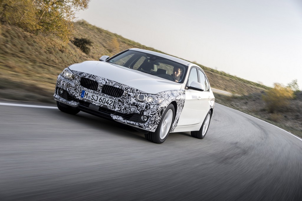 BMW 3 SERIES SEDAN PLUG-IN HYBRID PROTOTYPE, foto 3