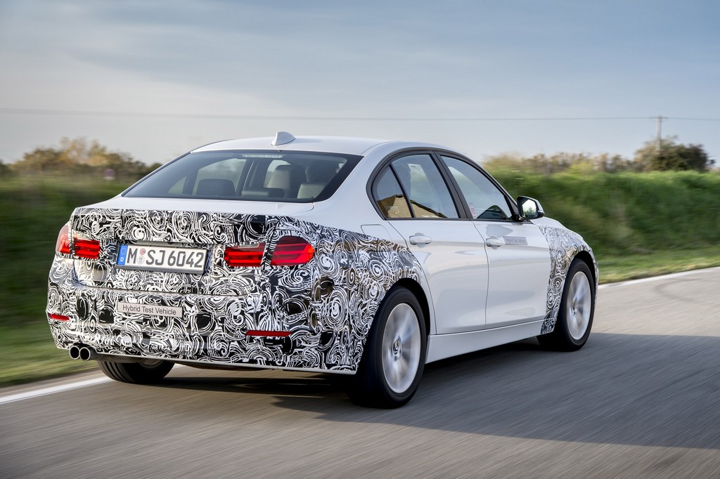 BMW 3 SERIES SEDAN PLUG-IN HYBRID PROTOTYPE, foto 7