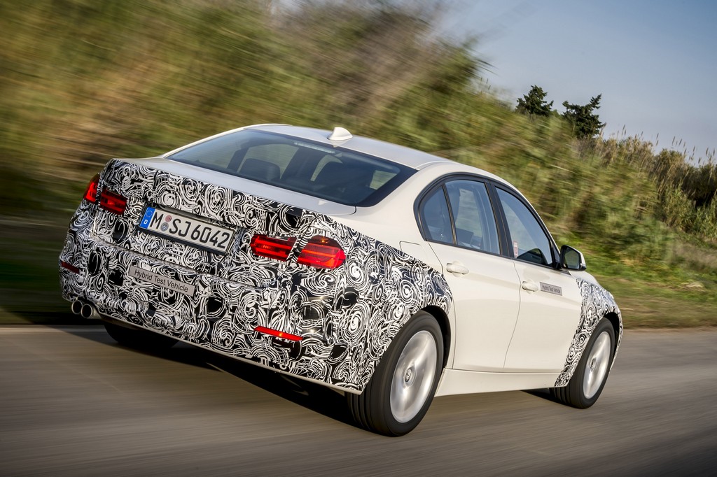 BMW 3 SERIES SEDAN PLUG-IN HYBRID PROTOTYPE, foto 8