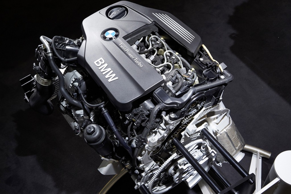 BMW 3 SERIES SEDAN PLUG-IN HYBRID PROTOTYPE, foto 19
