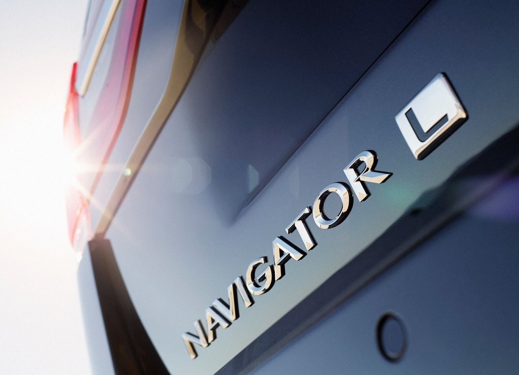 LINCOLN NAVIGATOR, foto 31