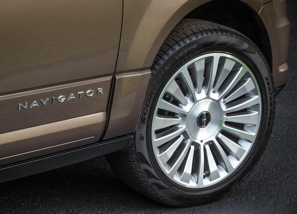 LINCOLN NAVIGATOR, foto 66
