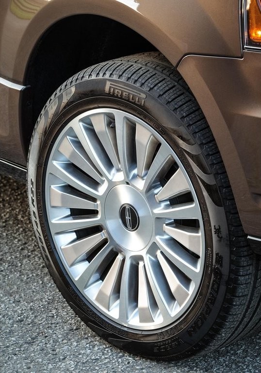 LINCOLN NAVIGATOR, foto 68
