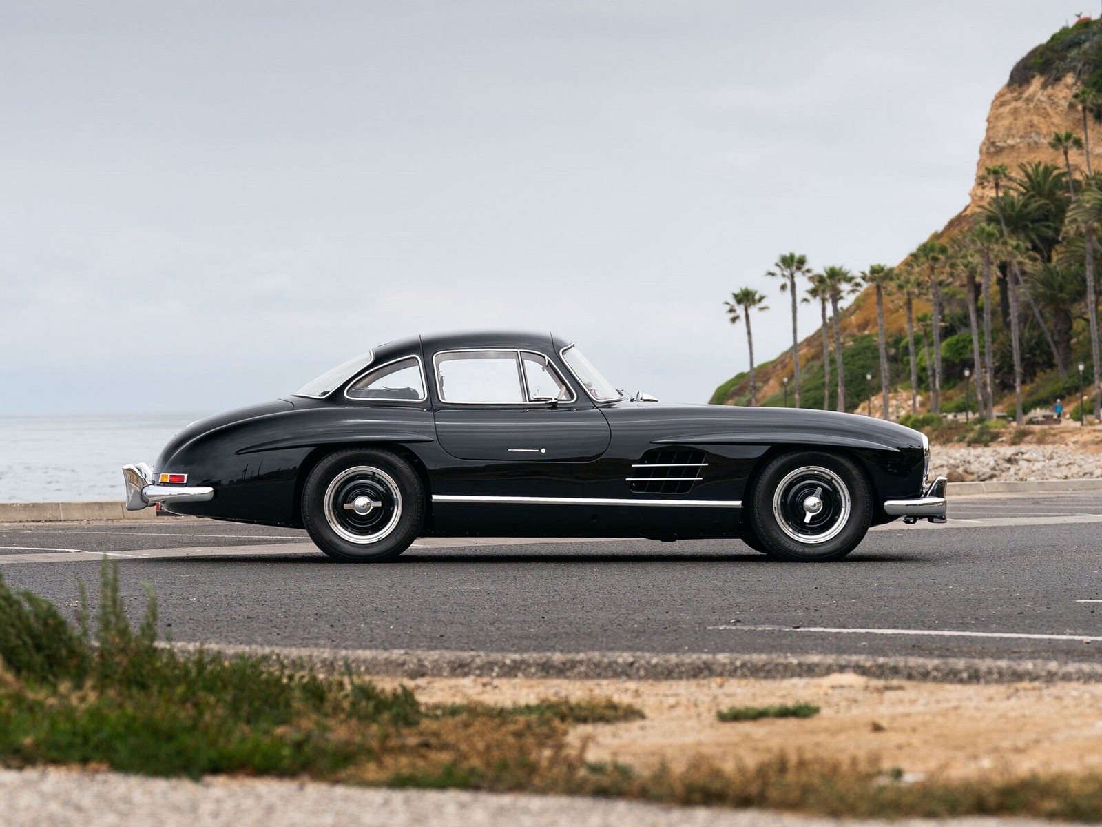 1956 - MERCEDES-BENZ 300 SL GULLWING BLACK, foto 4