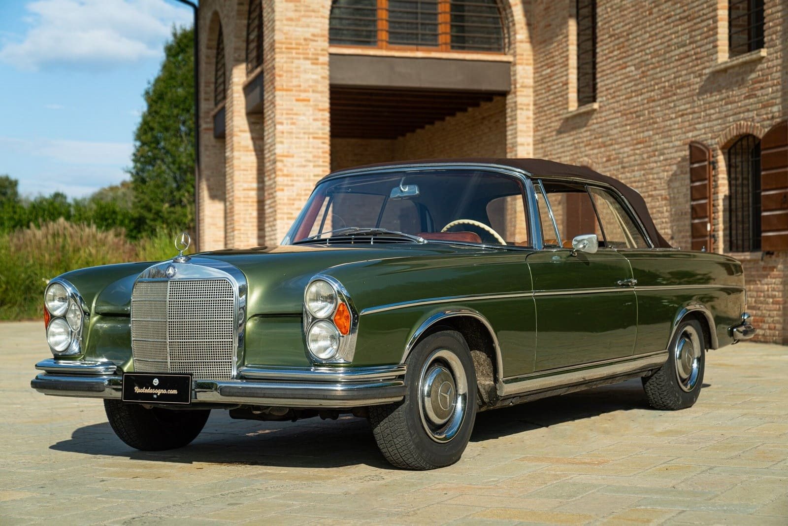 1964 - MERCEDES-BENZ 220 SE CABRIOLET, foto 1