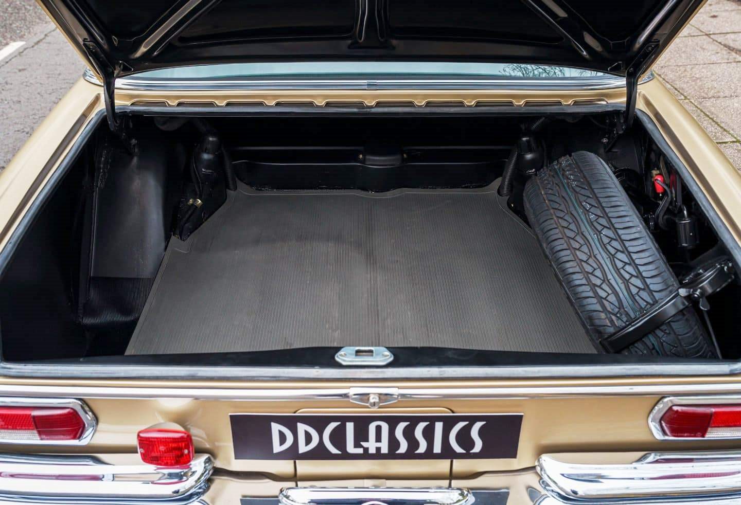 1969 - MERCEDES-BENZ 300 SEL, foto 30