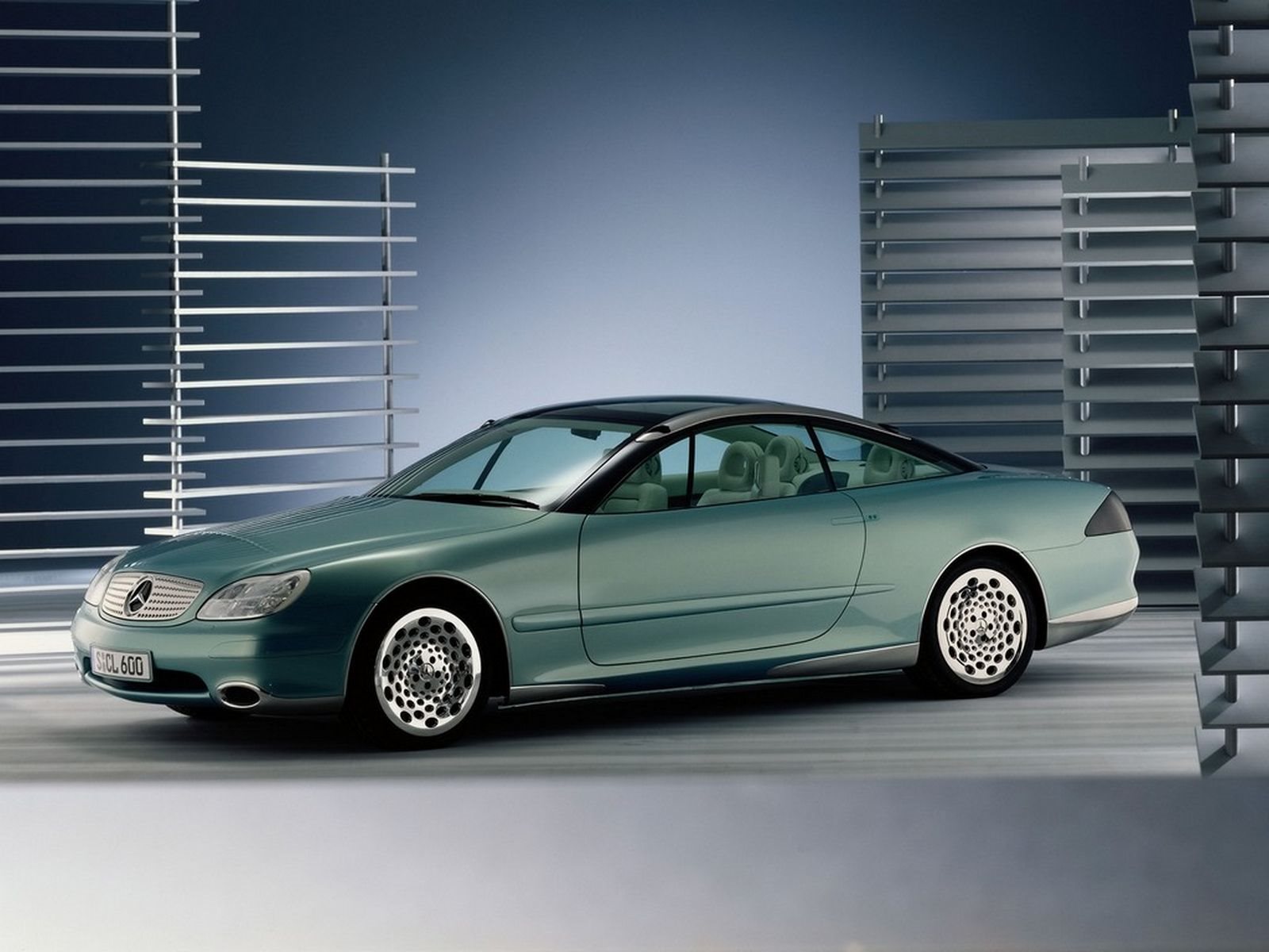 1996 - MERCEDES-BENZ F 200 IMAGINATION, foto 1