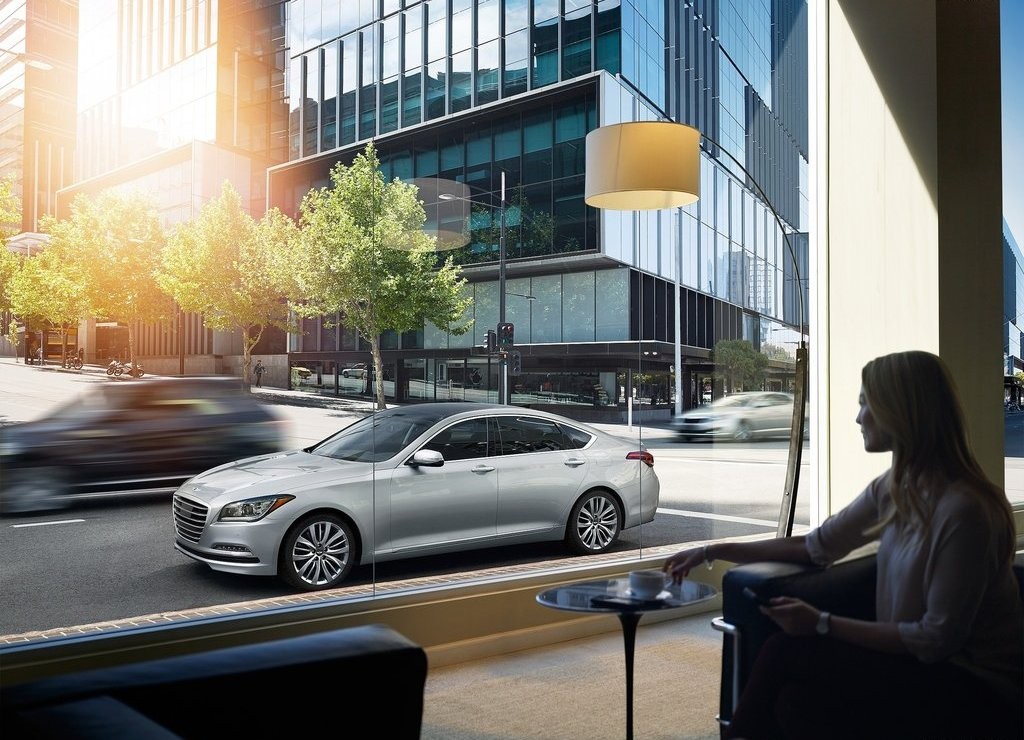 HYUNDAI GENESIS, foto 6