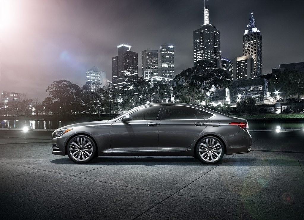 HYUNDAI GENESIS, foto 28