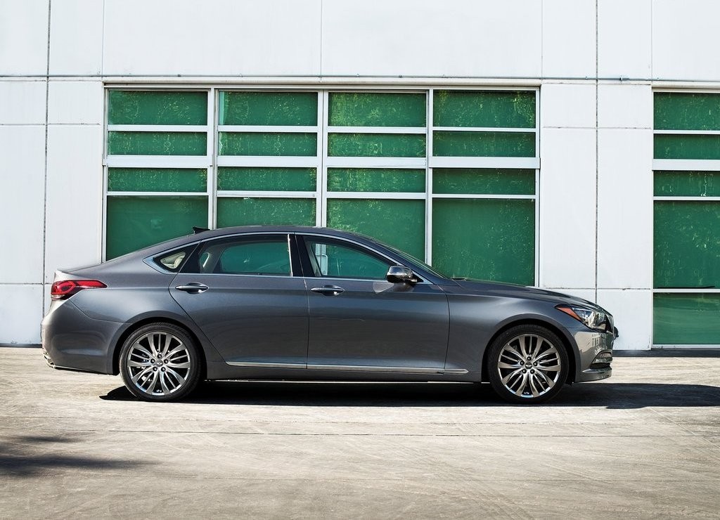 HYUNDAI GENESIS, foto 29