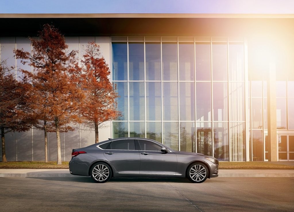 HYUNDAI GENESIS, foto 30