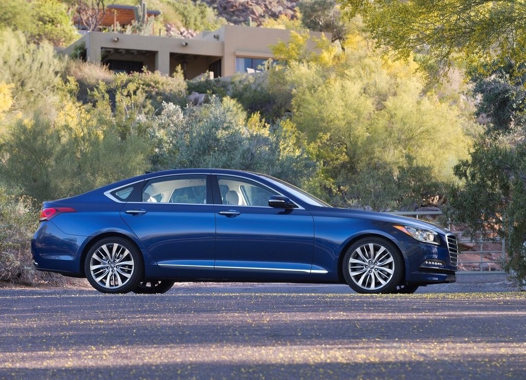 HYUNDAI GENESIS, foto 33