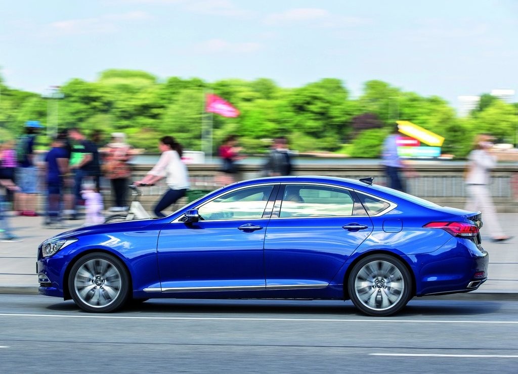HYUNDAI GENESIS, foto 36