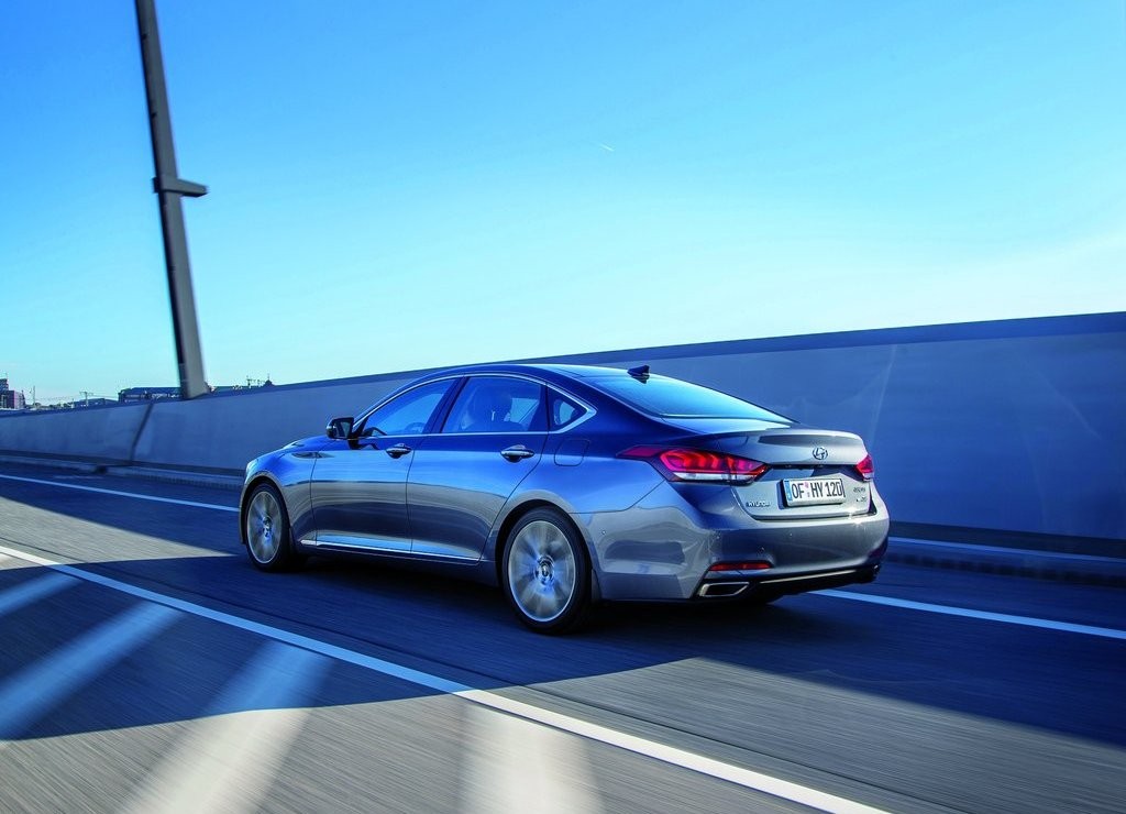 HYUNDAI GENESIS, foto 50