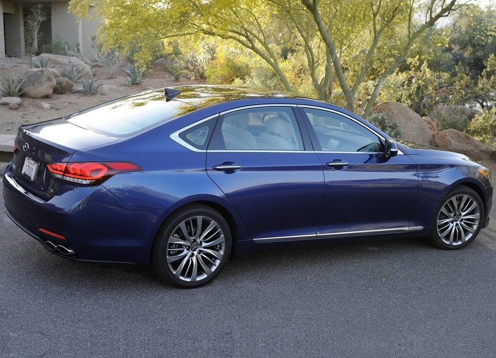 HYUNDAI GENESIS, foto 52