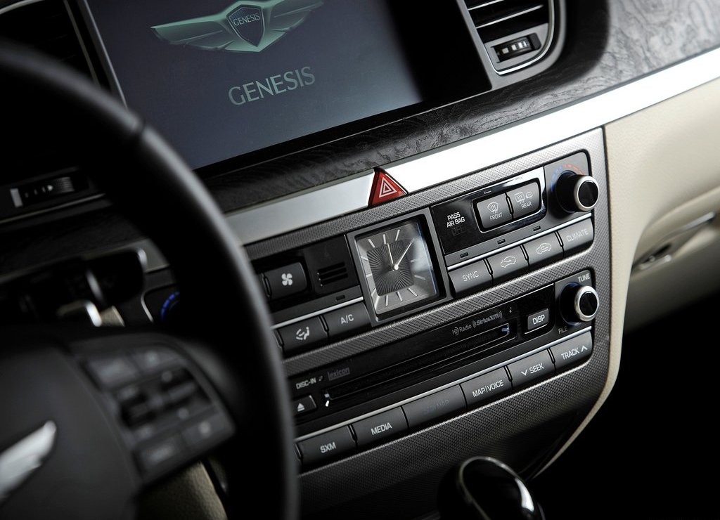 HYUNDAI GENESIS, foto 99