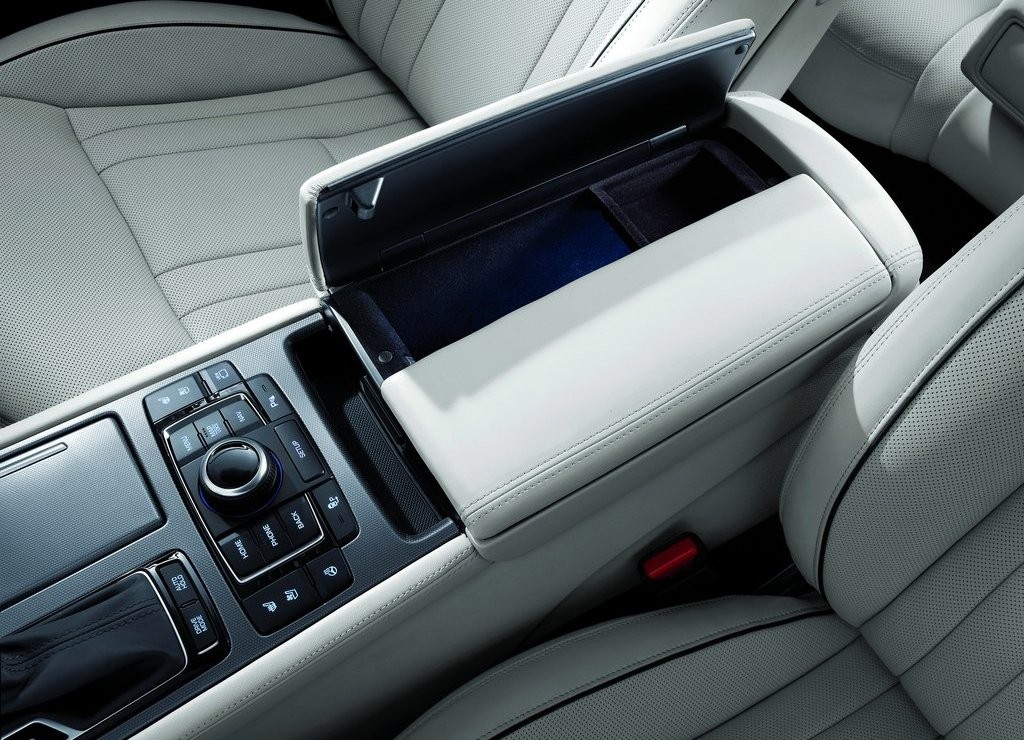 HYUNDAI GENESIS, foto 103
