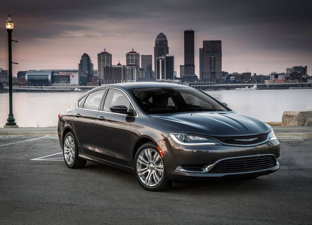 CHRYSLER 200, foto 1