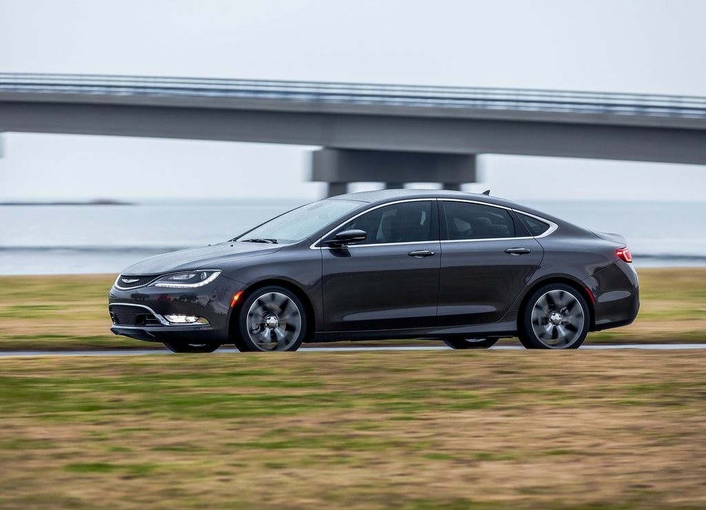 CHRYSLER 200, foto 48