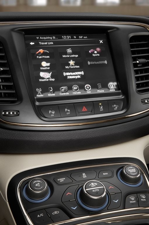 CHRYSLER 200, foto 198