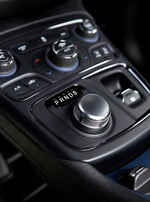 CHRYSLER 200, foto 201