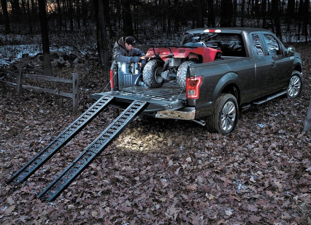 FORD F-150, foto 24