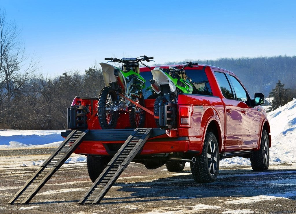FORD F-150, foto 25