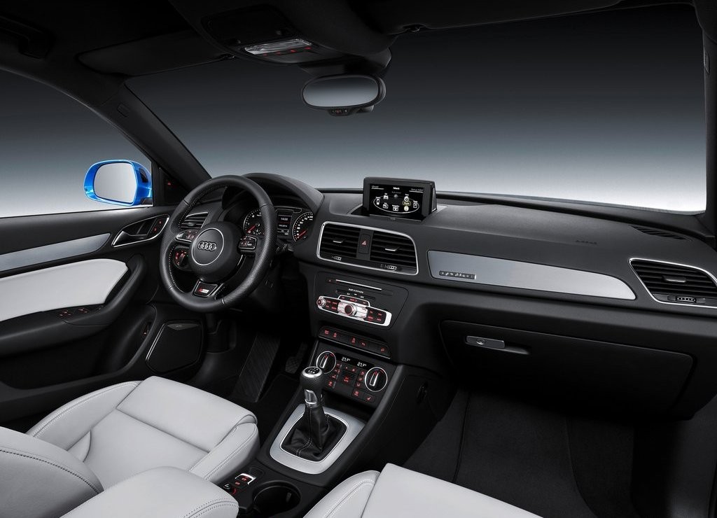 2015 - AUDI Q3, foto 14