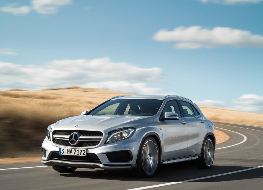 MERCEDES-AMG GLA 45, foto 5