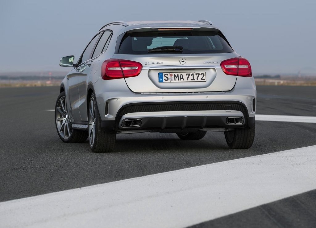 MERCEDES-AMG GLA 45, foto 23