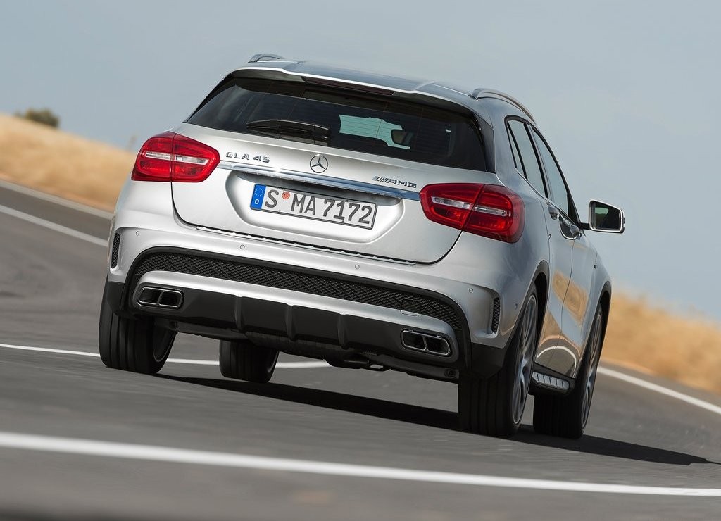 MERCEDES-AMG GLA 45, foto 24