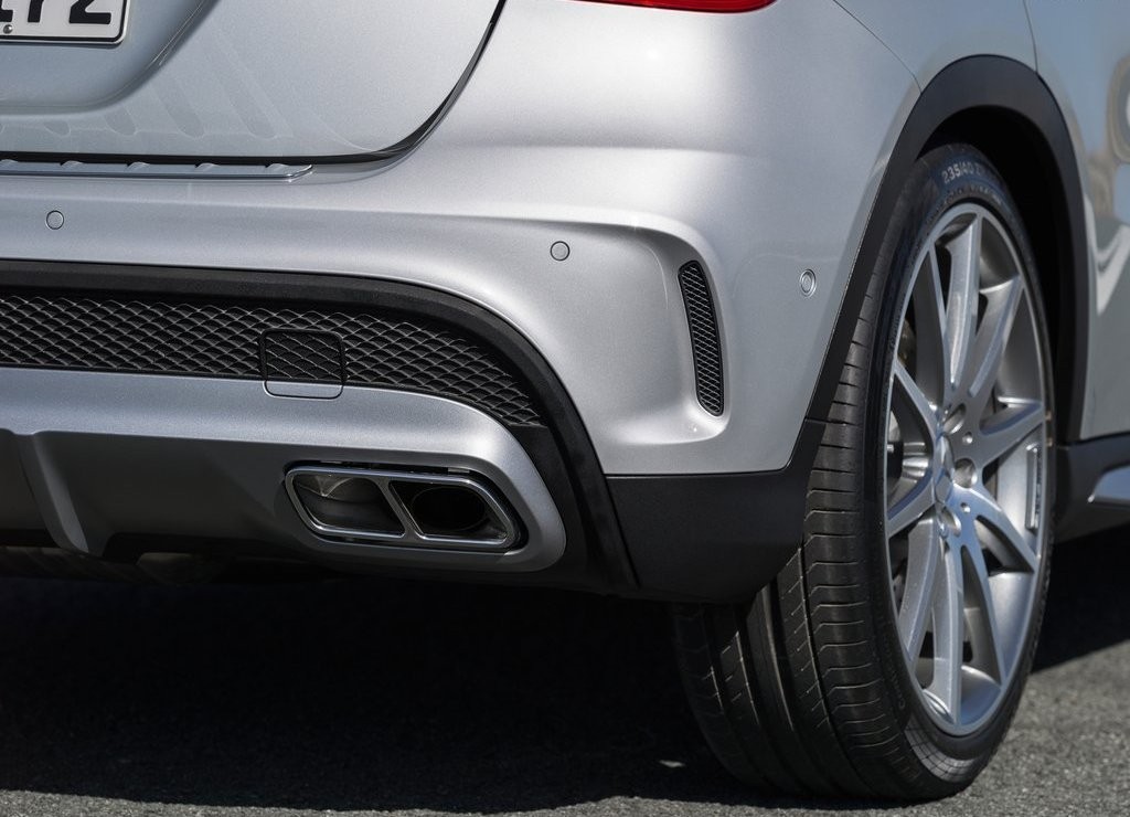 MERCEDES-AMG GLA 45, foto 35