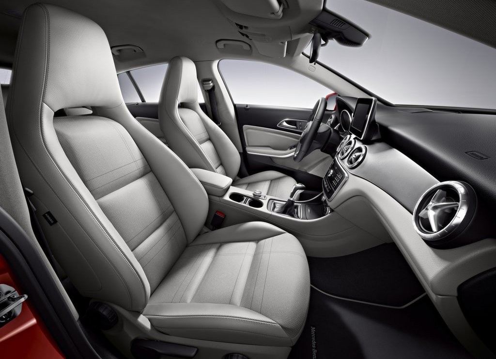 2016 - MERCEDES-BENZ CLA SHOOTING BRAKE, foto 33