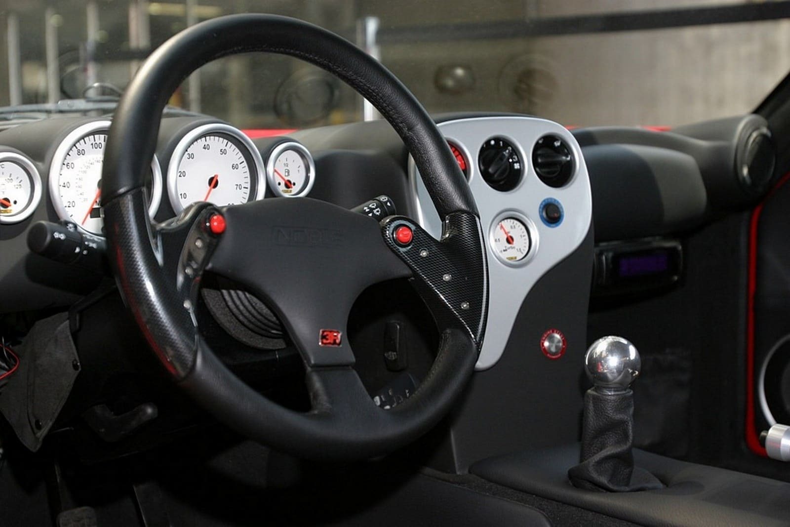 2003 - NOBLE M12 GTO-3R, foto 35