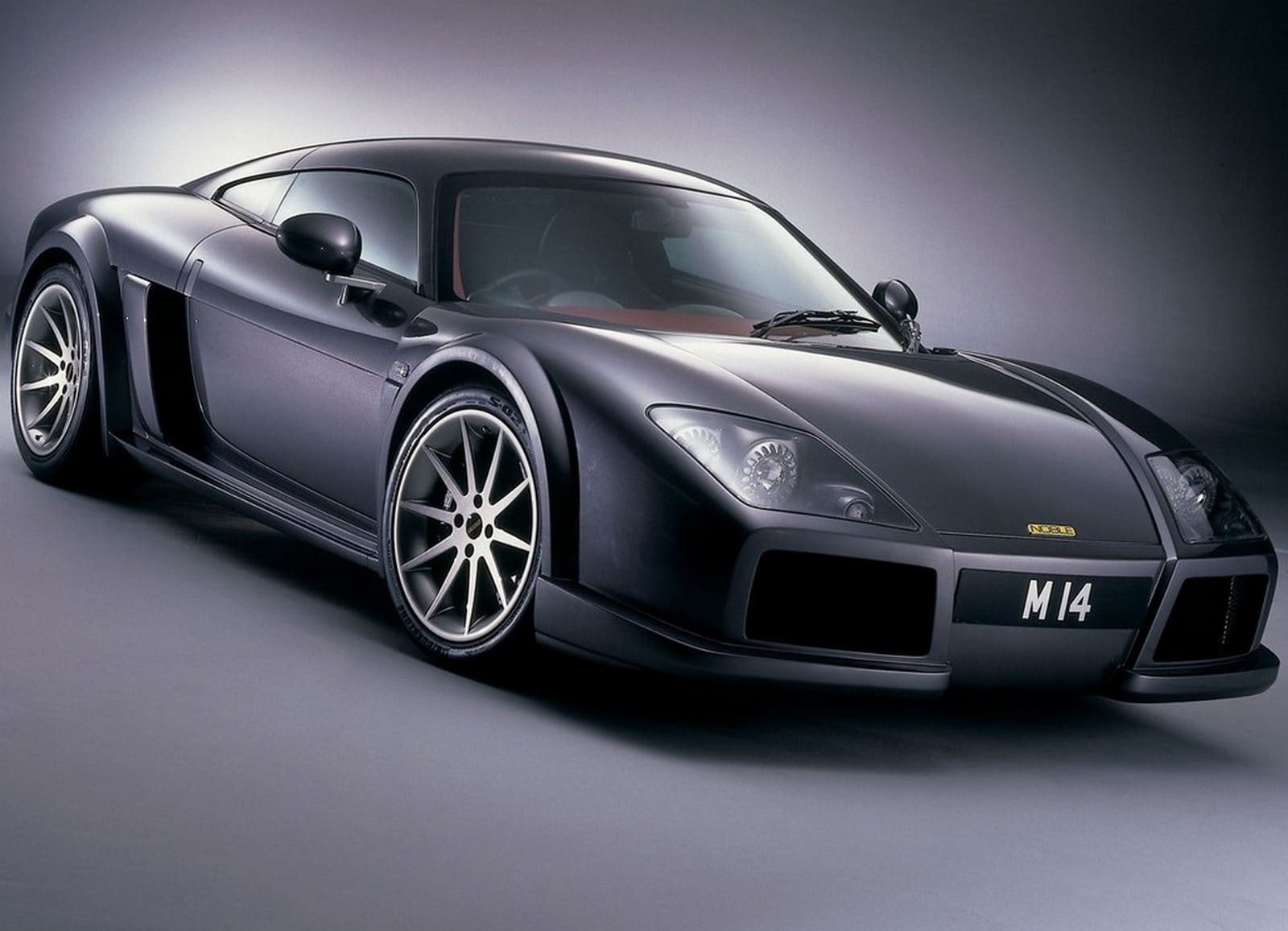 NOBLE M14, foto 1