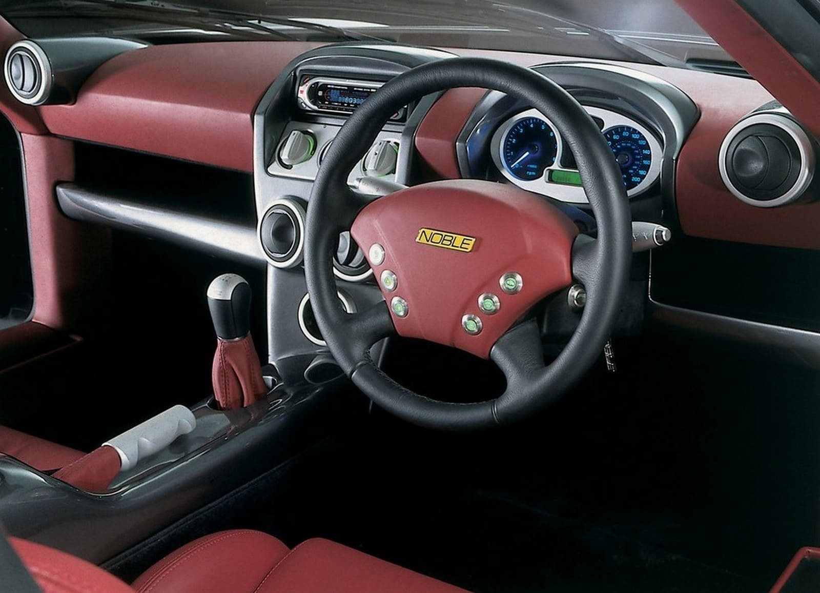 NOBLE M14, foto 6