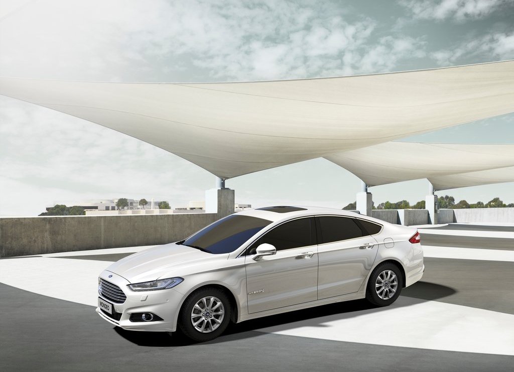 2015 - FORD MONDEO HYBRID, foto 2