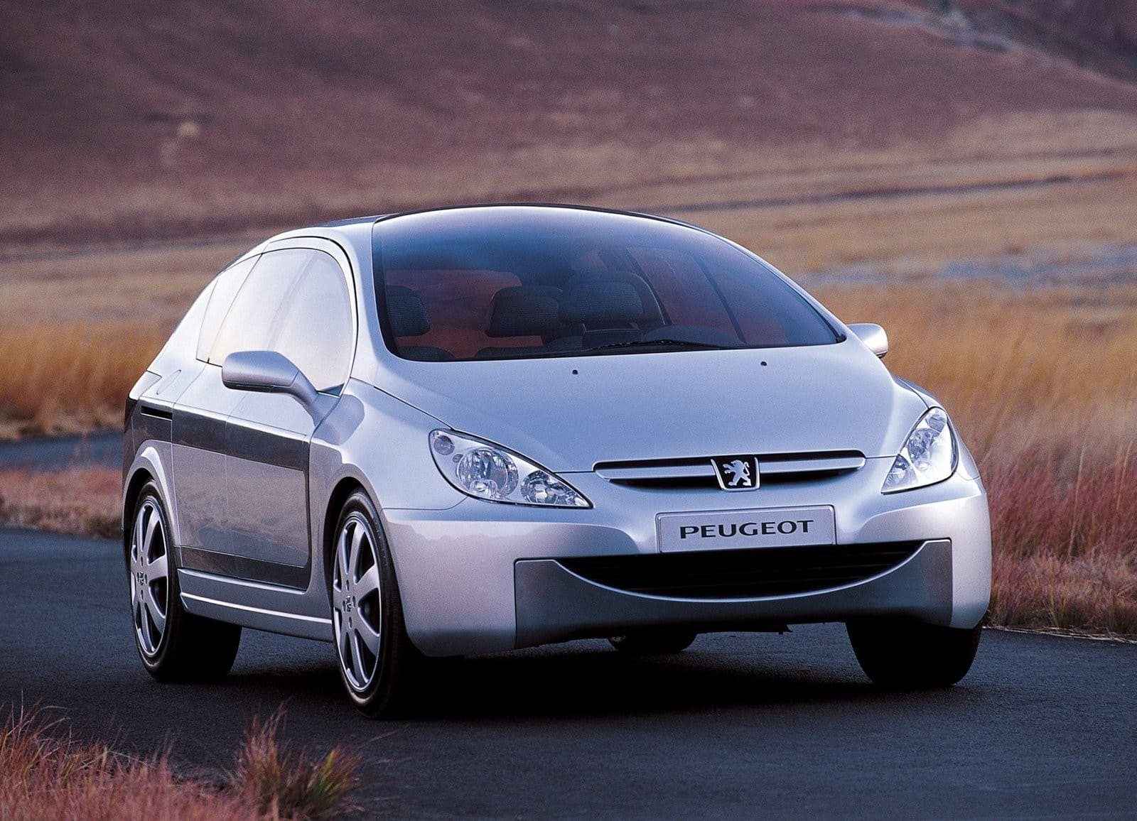 2000 - PEUGEOT PROMÉTHÉE CONCEPT, foto 1