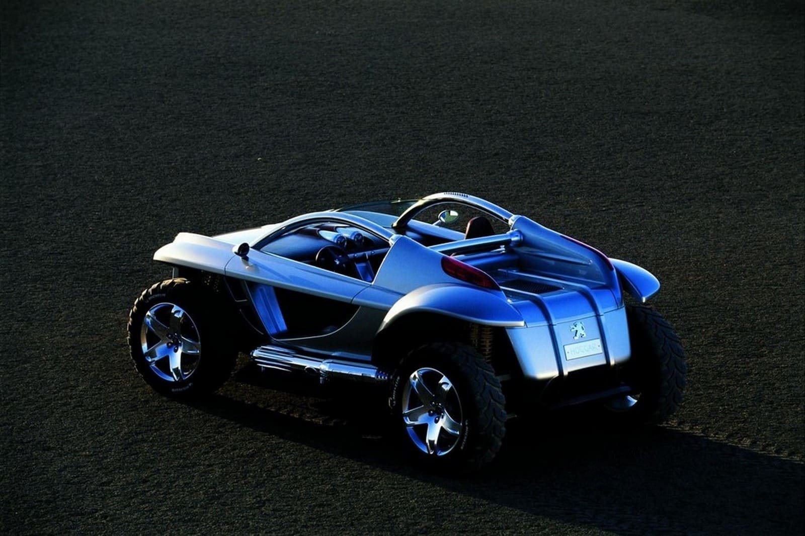 2003 - PEUGEOT HOGGAR CONCEPT, foto 27