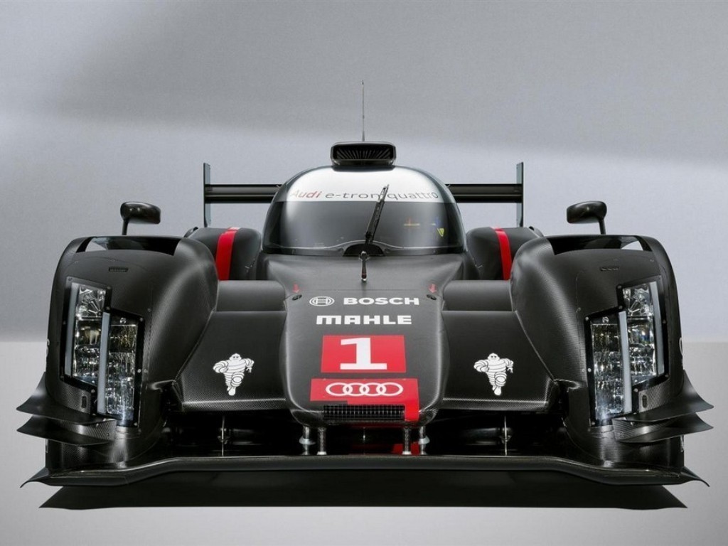 2014 - AUDI R18 E-TRON QUATTRO, foto 8