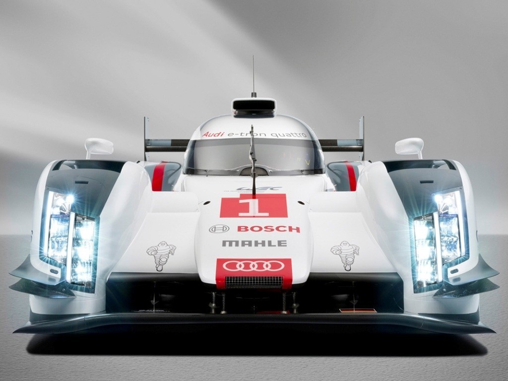 2014 - AUDI R18 E-TRON QUATTRO, foto 14