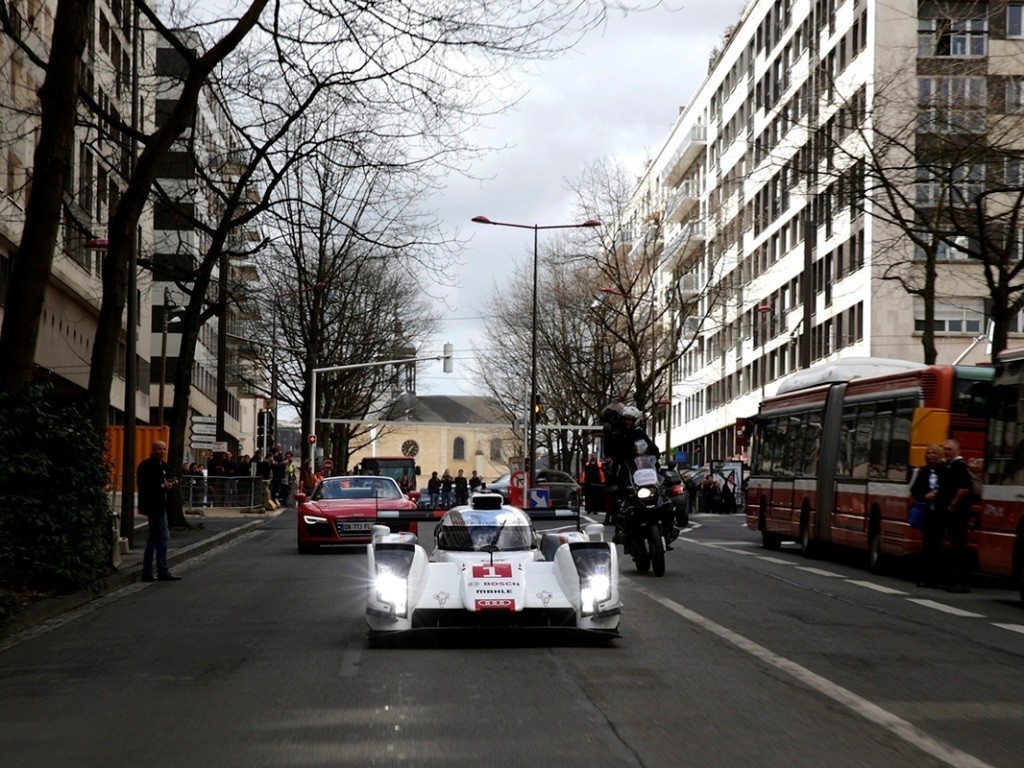 2014 - AUDI R18 E-TRON QUATTRO, foto 31