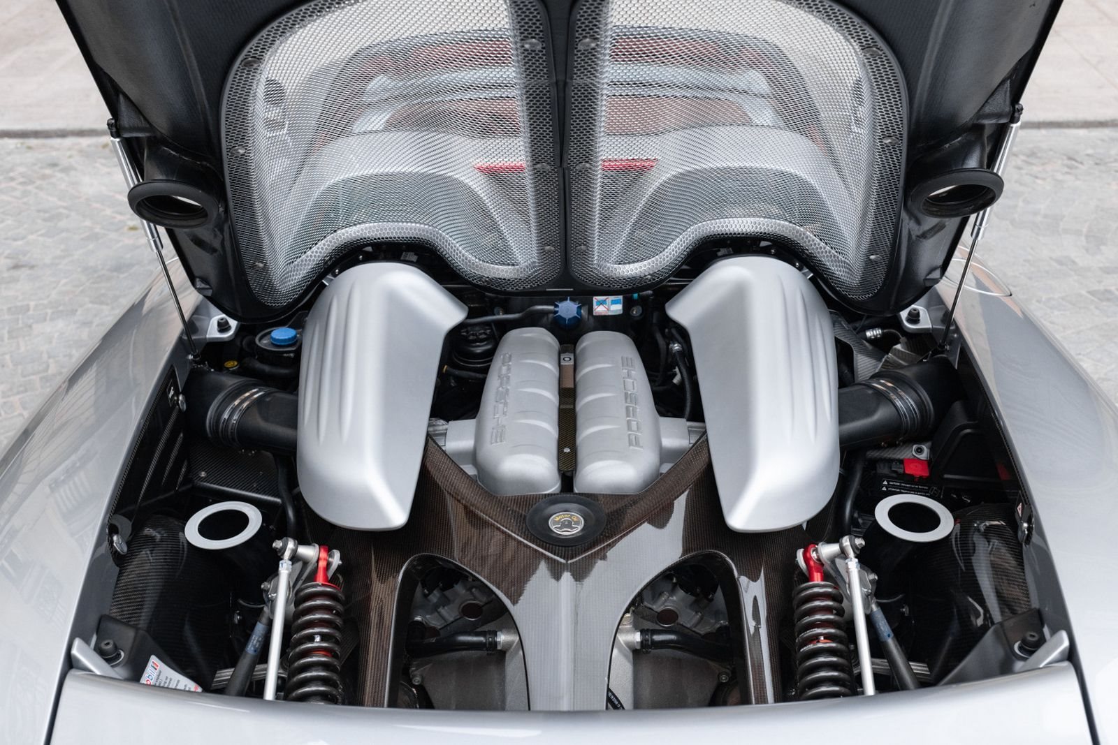 2005 - PORSCHE CARRERA GT, foto 32