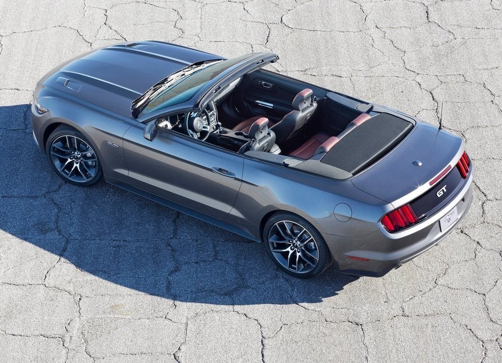 FORD MUSTANG CONVERTIBLE, foto 12
